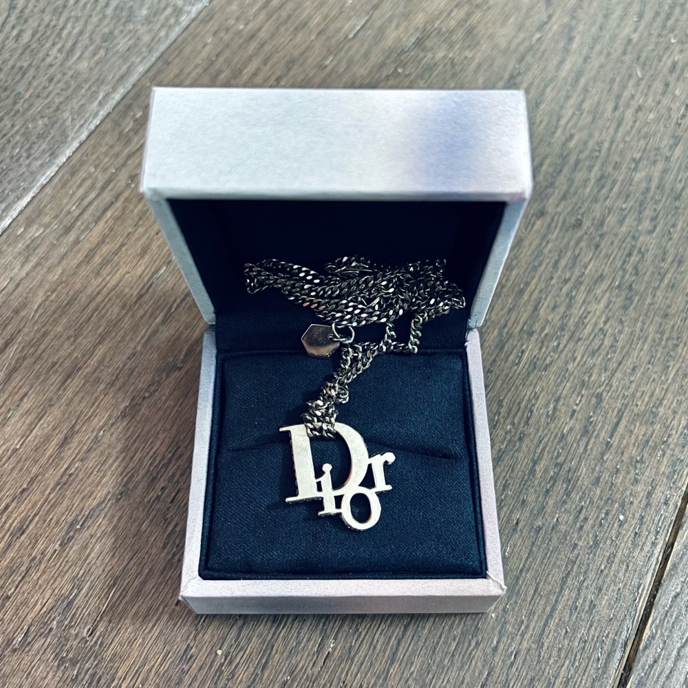 Dior Oblique Pendant Necklace - Picture 1 of 6